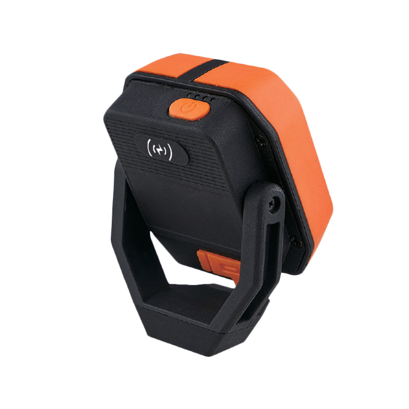 1000 Lumen Mini Flood Light with Magnetic Base