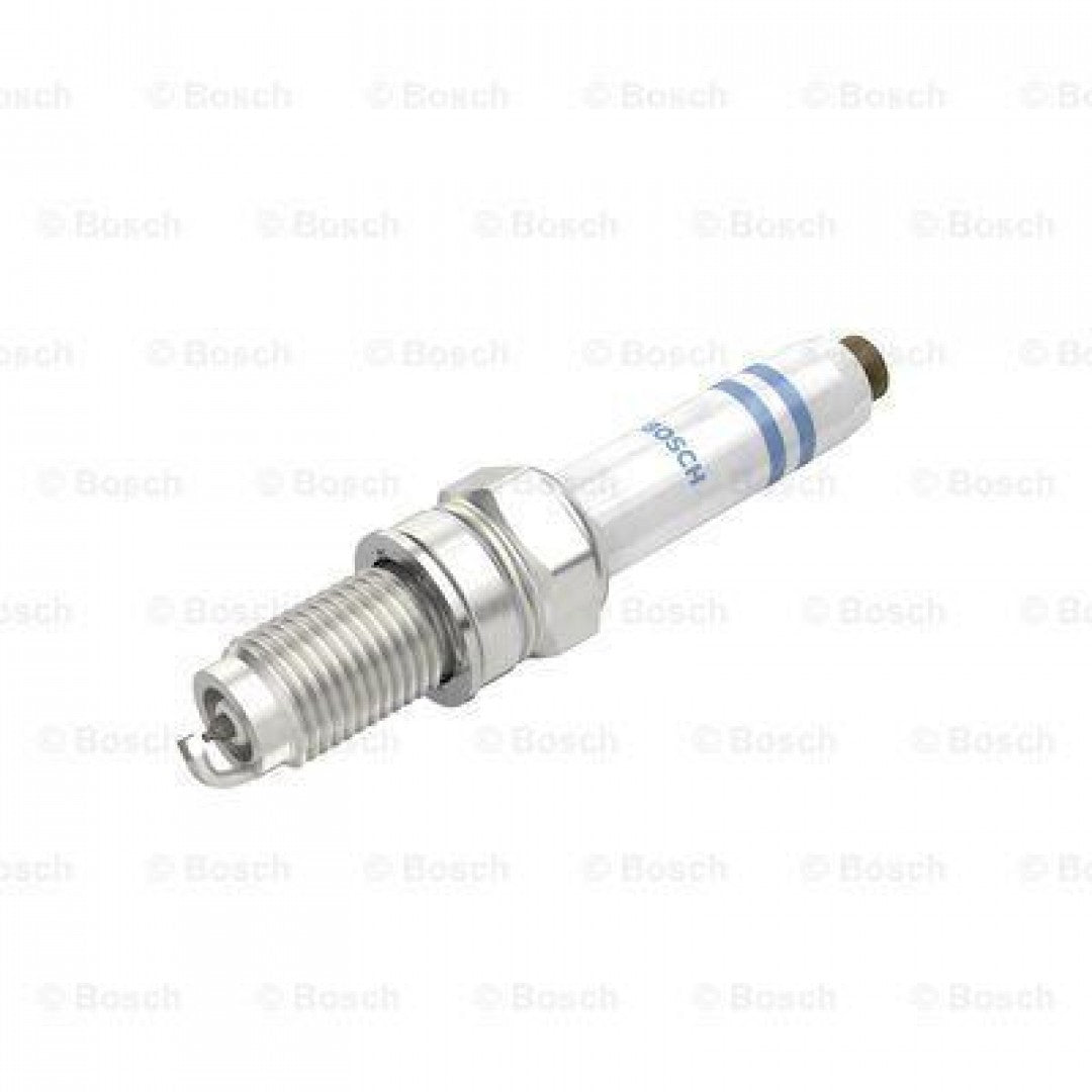 Bosch Y5KPP332 Double Platinum Spark Plug (0 241 145 523)